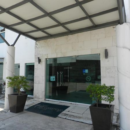 Hotel Santo Domingo Express 比亚埃尔莫萨 外观 照片
