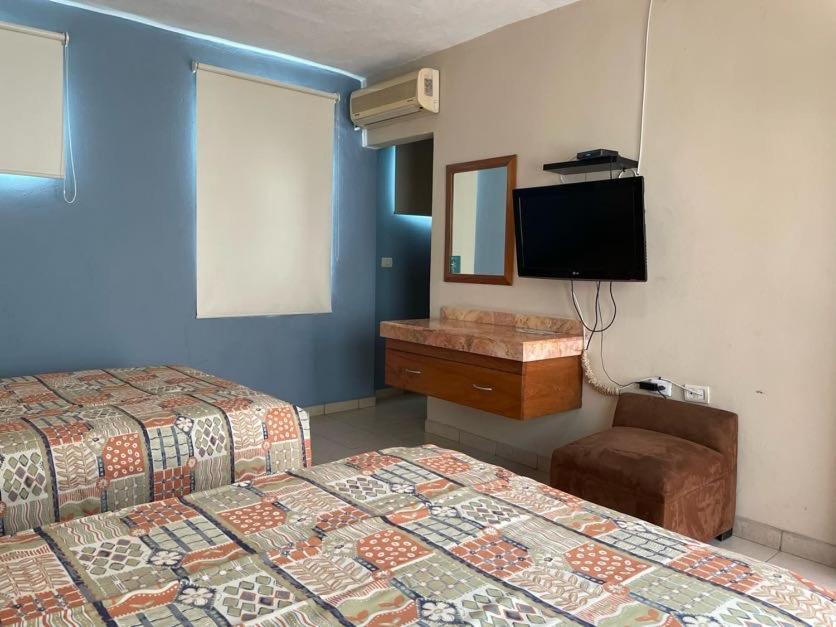 Hotel Santo Domingo Express 比亚埃尔莫萨 外观 照片