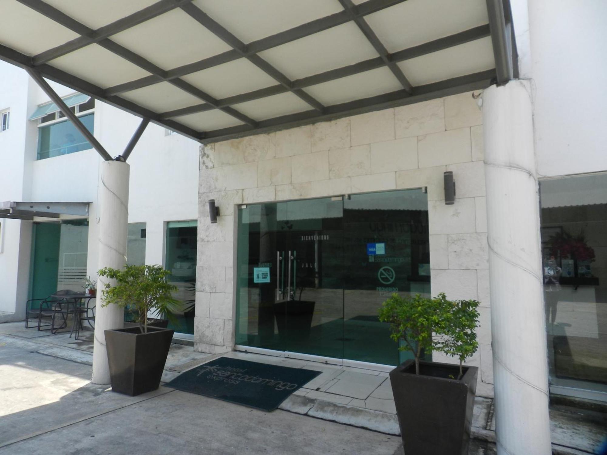 Hotel Santo Domingo Express 比亚埃尔莫萨 外观 照片